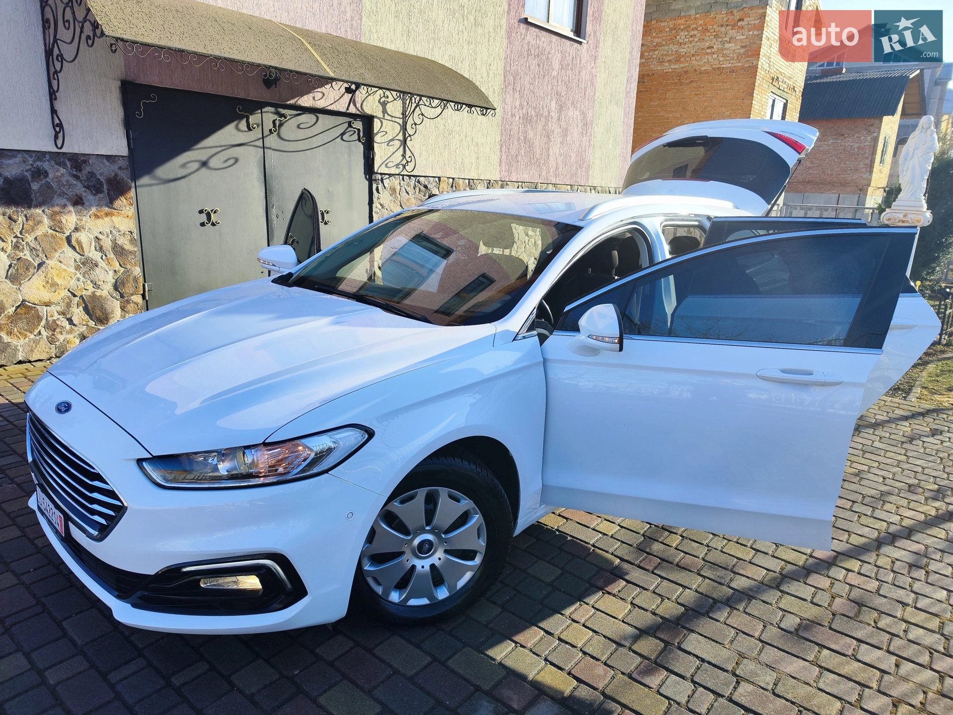 2020 Ford Mondeo - мініатюра 38