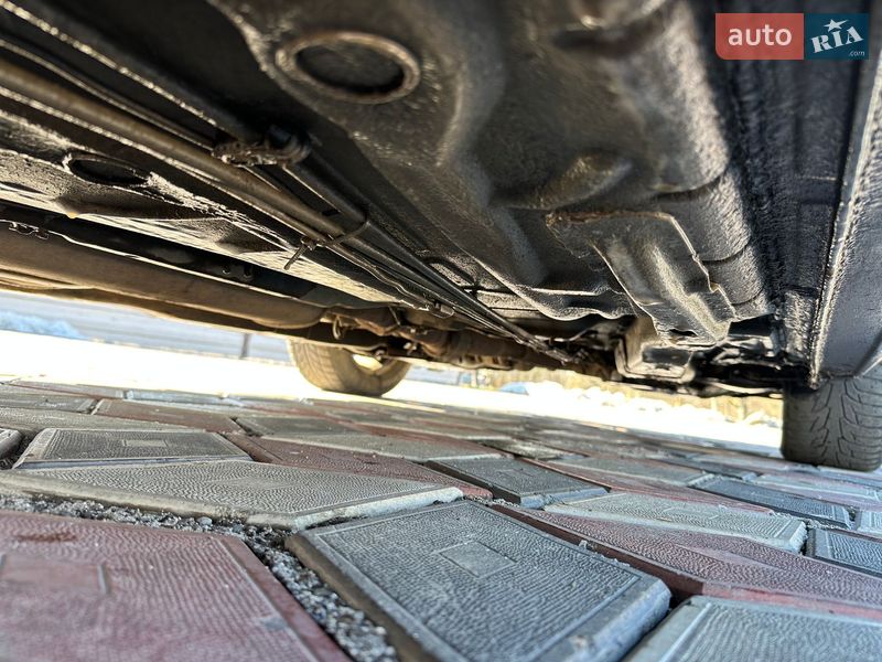 Седан Ford Mondeo 2002 в Чернівцях