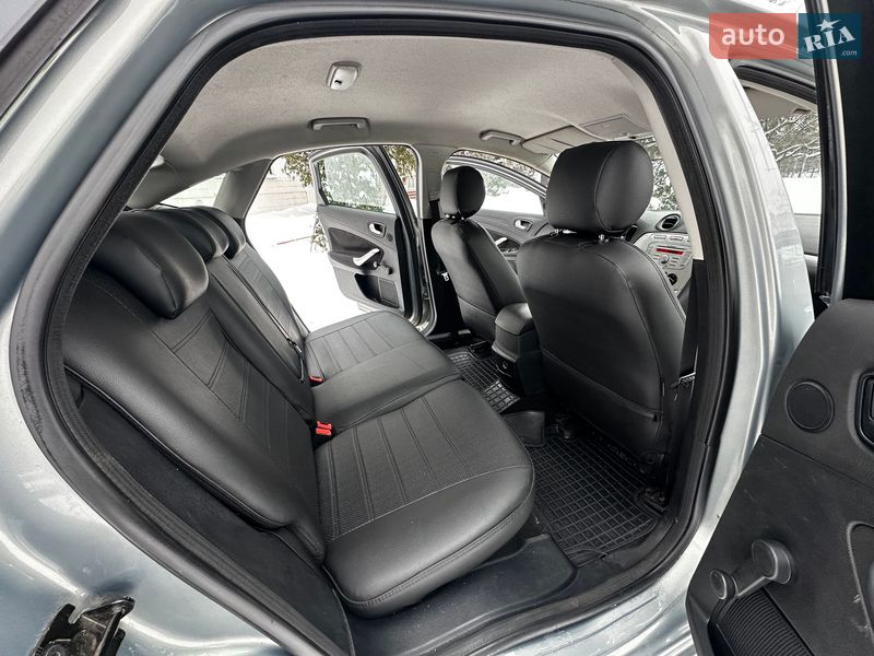 Седан Ford Mondeo 2007 в Києві