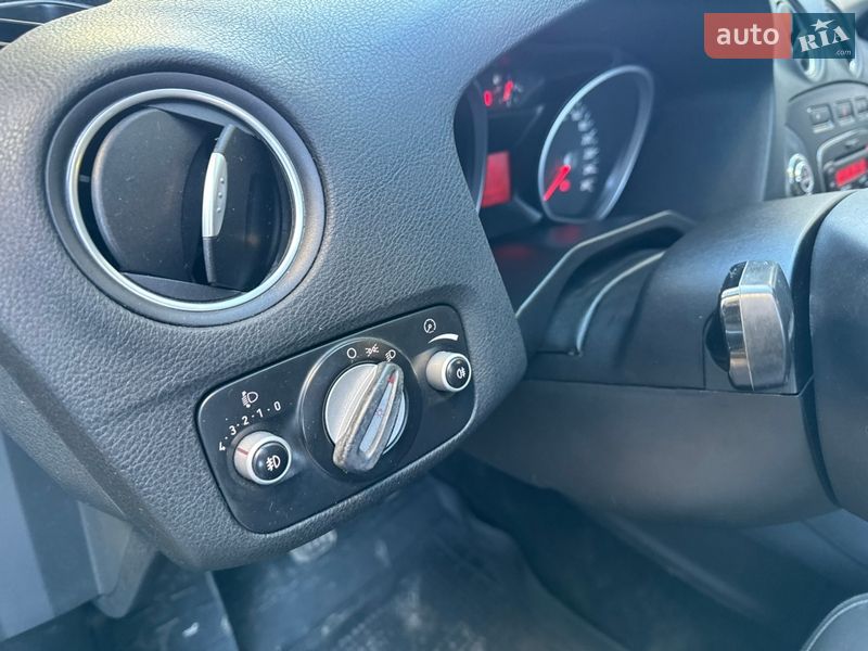 Седан Ford Mondeo 2011 в Хмельницком