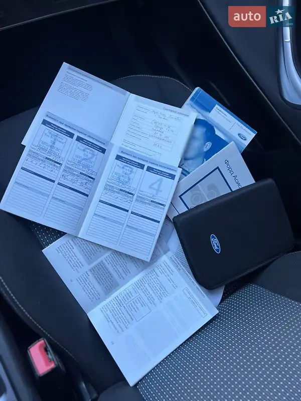 Седан Ford Mondeo 2011 в Хмельницком документ