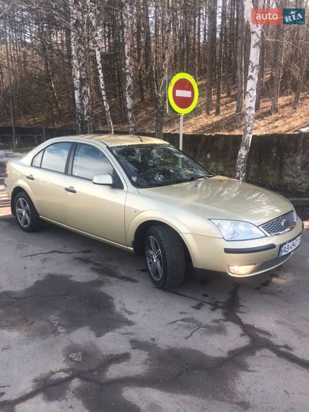 Седан Ford Mondeo 2006 в Ямполі