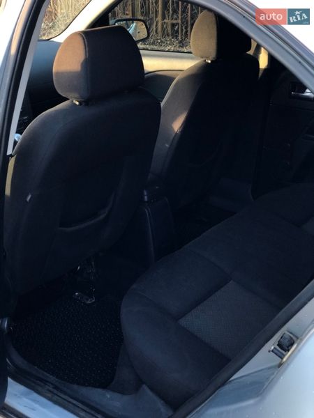 Ліфтбек Ford Mondeo 2004 в Новому Розділі фото 9 Ліфтбек Ford Mondeo 2004 в Новому Розділі