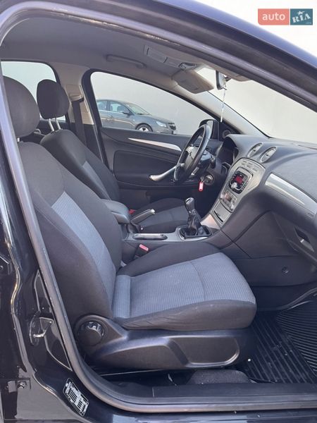 Лифтбек Ford Mondeo 2008 в Луцке