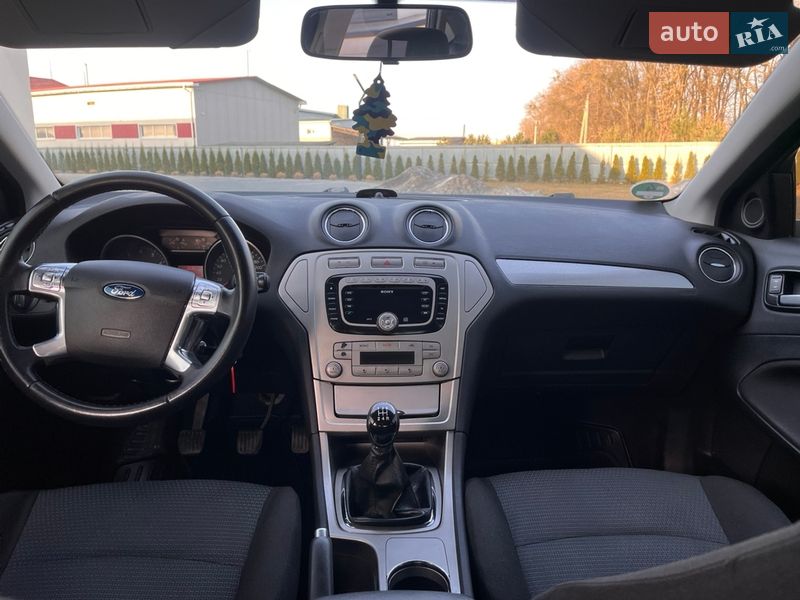 Лифтбек Ford Mondeo 2008 в Луцке