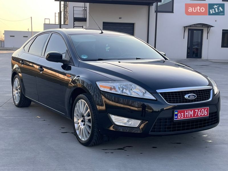 Лифтбек Ford Mondeo 2008 в Луцке
