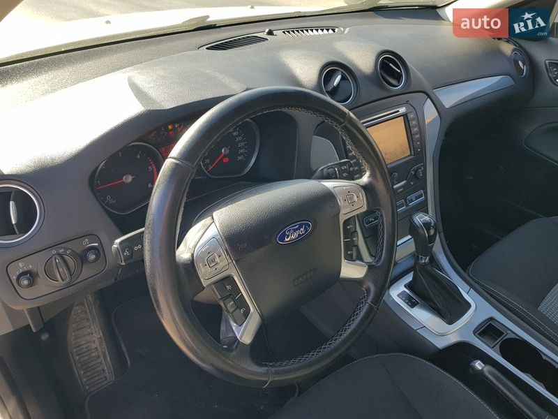 Универсал Ford Mondeo 2013 в Ровно
