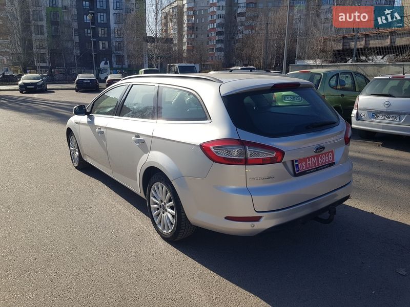 Универсал Ford Mondeo 2013 в Ровно