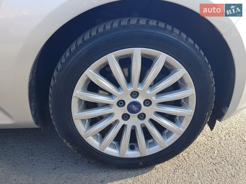 Универсал Ford Mondeo 2013 в Ровно