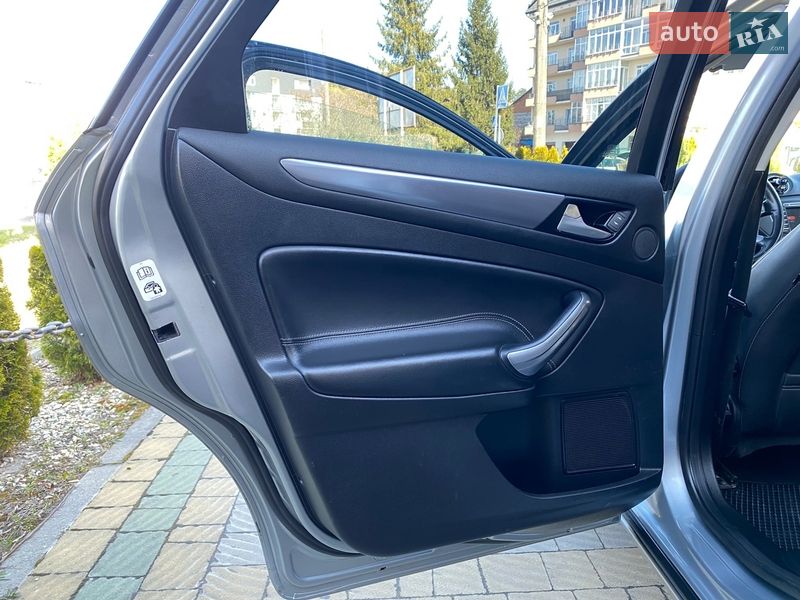 Універсал Ford Mondeo 2013 в Львові