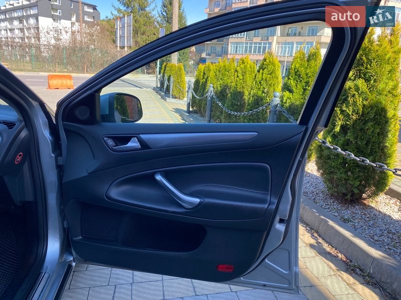 Універсал Ford Mondeo 2013 в Львові