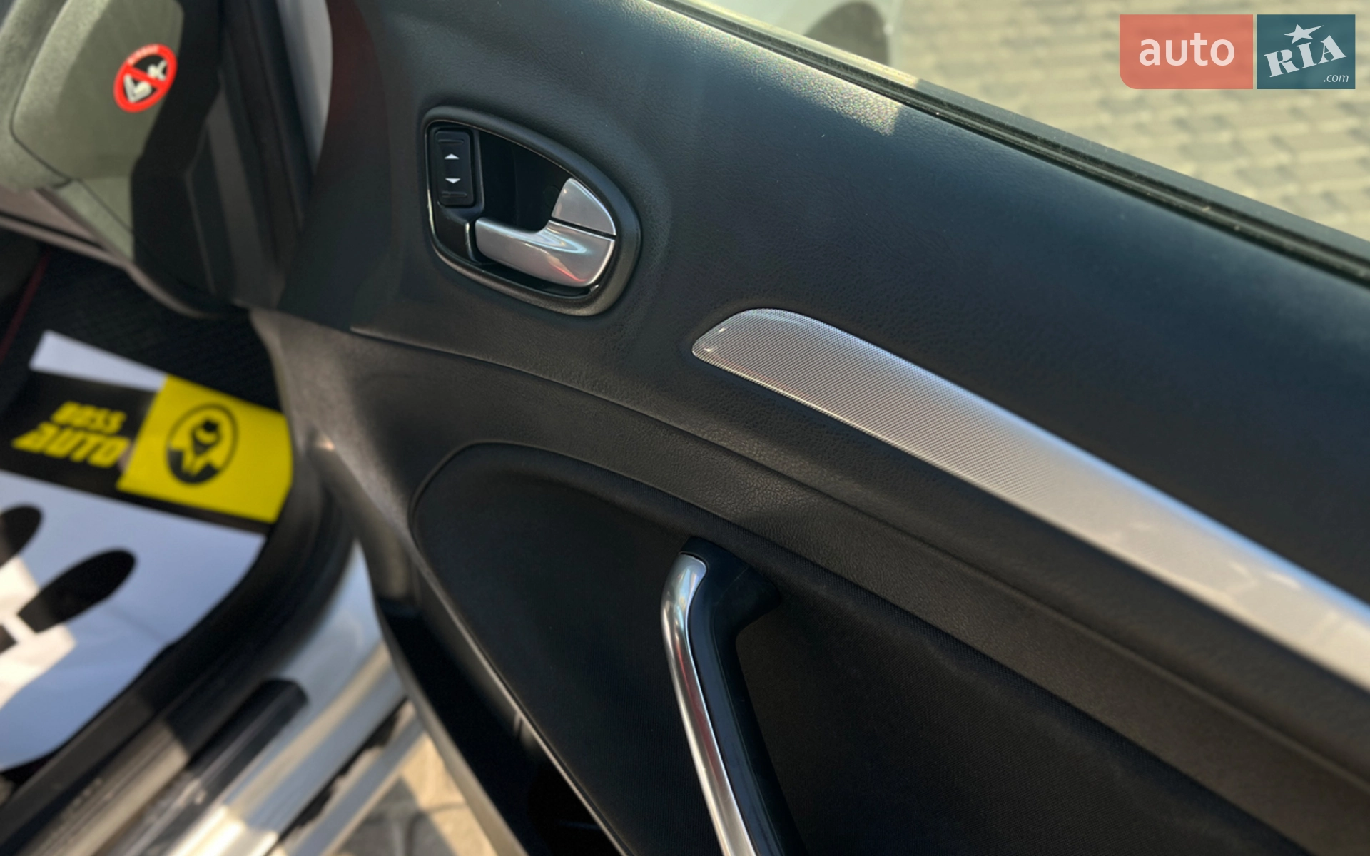2010 Ford Mondeo - мініатюра 20