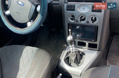 Универсал Ford Mondeo 2002 в Самборе