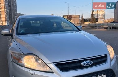 Седан Ford Mondeo 2011 в Киеве