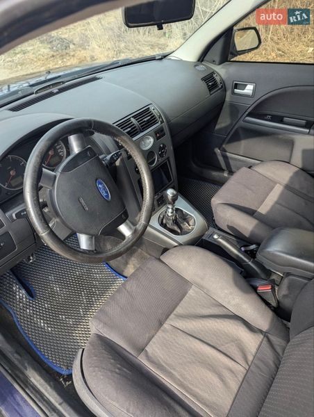Ліфтбек Ford Mondeo 2001 в Рівному фото 3 Ліфтбек Ford Mondeo 2001 в Рівному