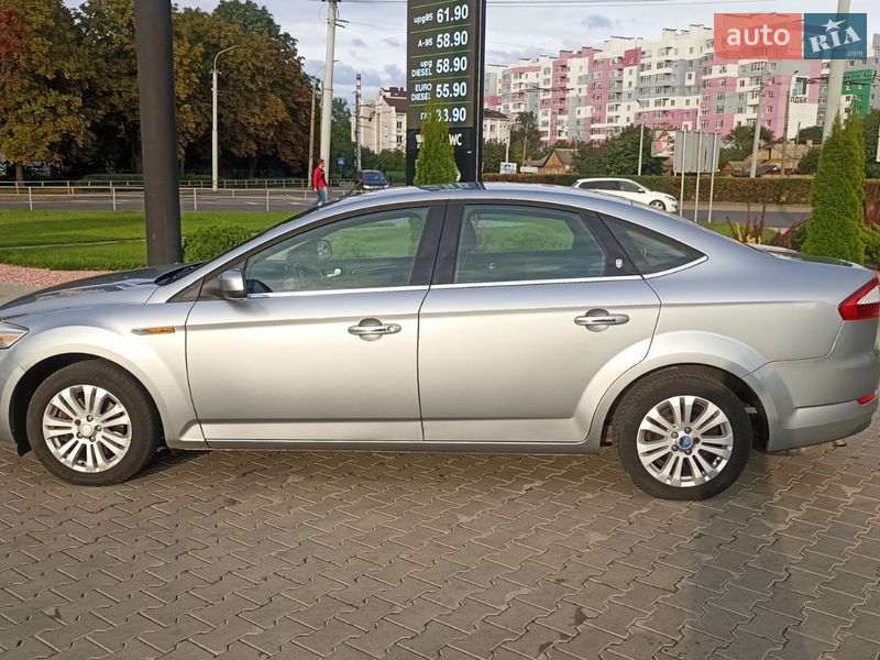 Седан Ford Mondeo 2009 в Луцке