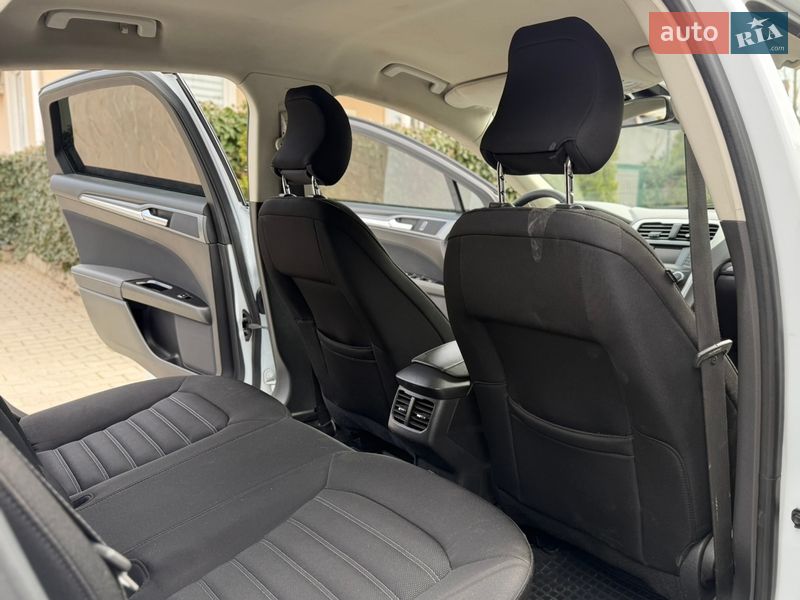 Лифтбек Ford Mondeo 2017 в Одессе фото 24 Лифтбек Ford Mondeo 2017 в Одессе