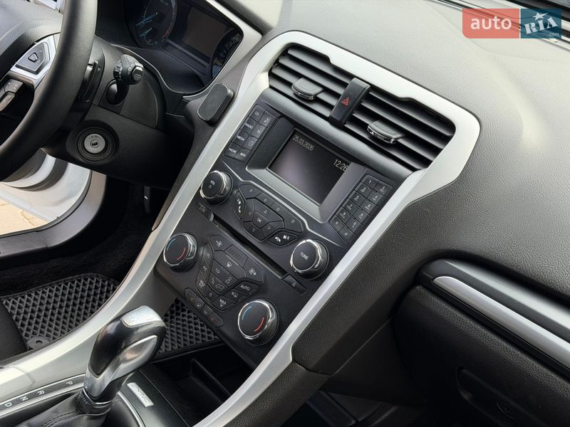 Лифтбек Ford Mondeo 2017 в Одессе фото 49 Лифтбек Ford Mondeo 2017 в Одессе