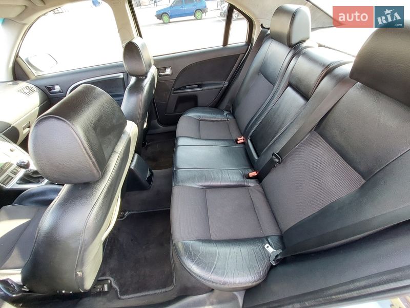 Седан Ford Mondeo 2005 в Полтаві