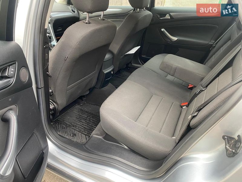 Седан Ford Mondeo 2011 в Києві фото 7 Седан Ford Mondeo 2011 в Києві