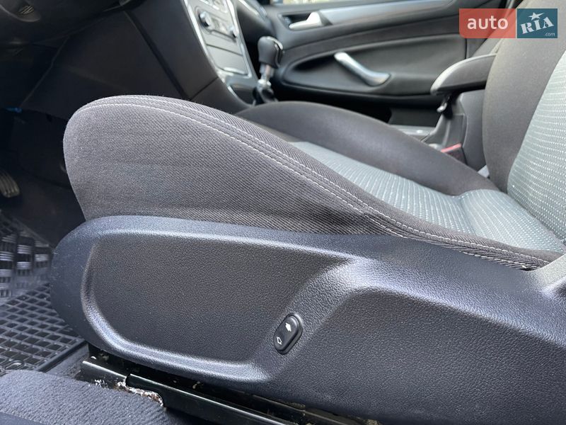 Седан Ford Mondeo 2014 в Славуті фото 89 Седан Ford Mondeo 2014 в Славуті