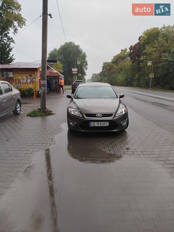 Лифтбек Ford Mondeo 2014 в Вижнице