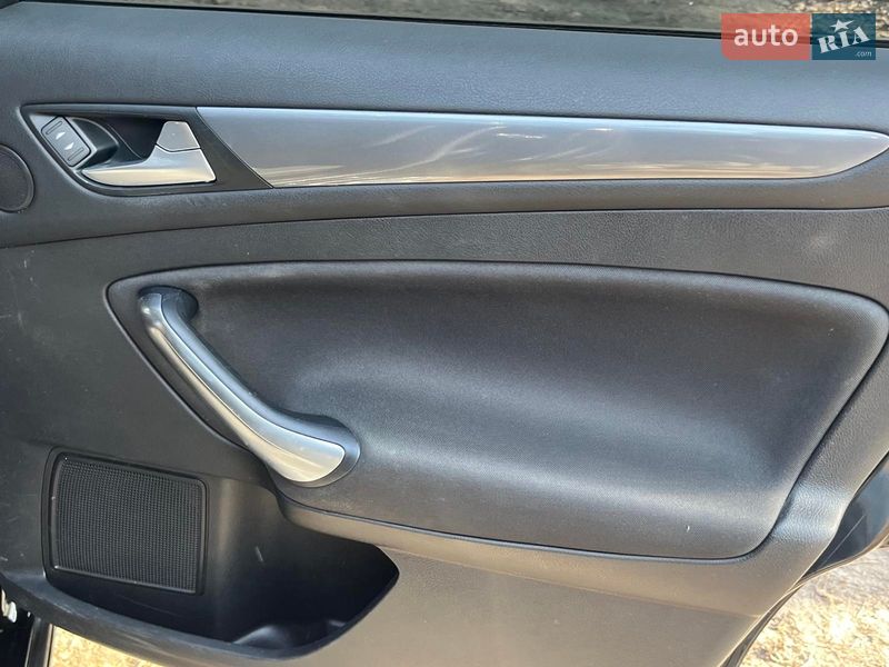 Седан Ford Mondeo 2013 в Києві фото 23 Седан Ford Mondeo 2013 в Києві