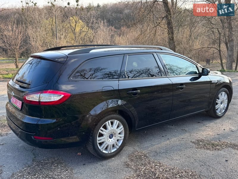 Універсал Ford Mondeo 2011 в Полтаві