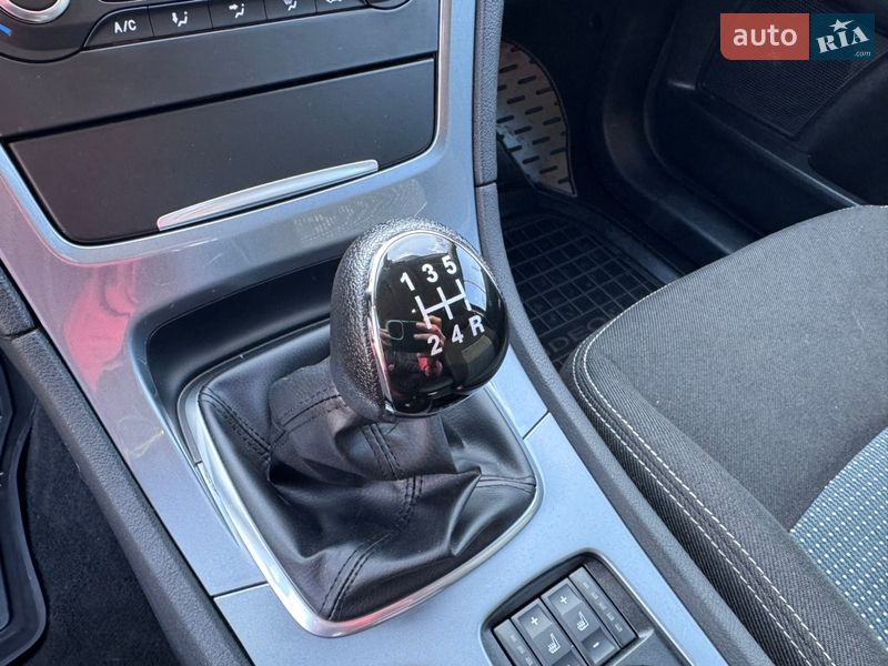 Універсал Ford Mondeo 2011 в Полтаві