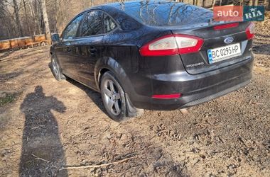 Лифтбек Ford Mondeo 2010 в Добромиле