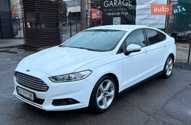 Ліфтбек Ford Mondeo 2015 в Києві