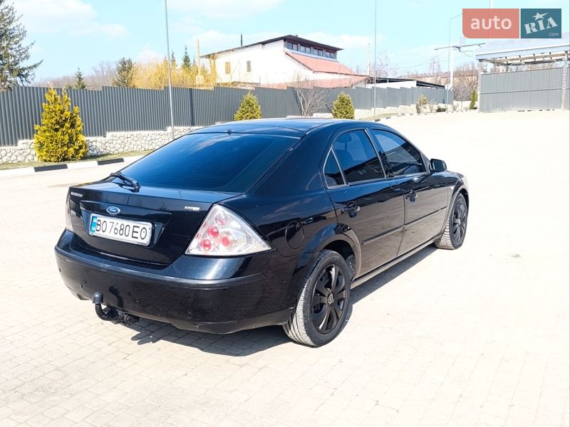 Лифтбек Ford Mondeo 2002 в Тернополе