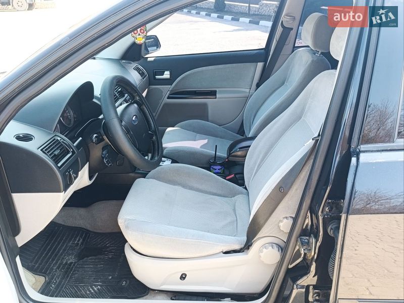 Лифтбек Ford Mondeo 2002 в Тернополе