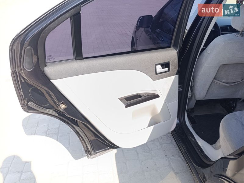Лифтбек Ford Mondeo 2002 в Тернополе