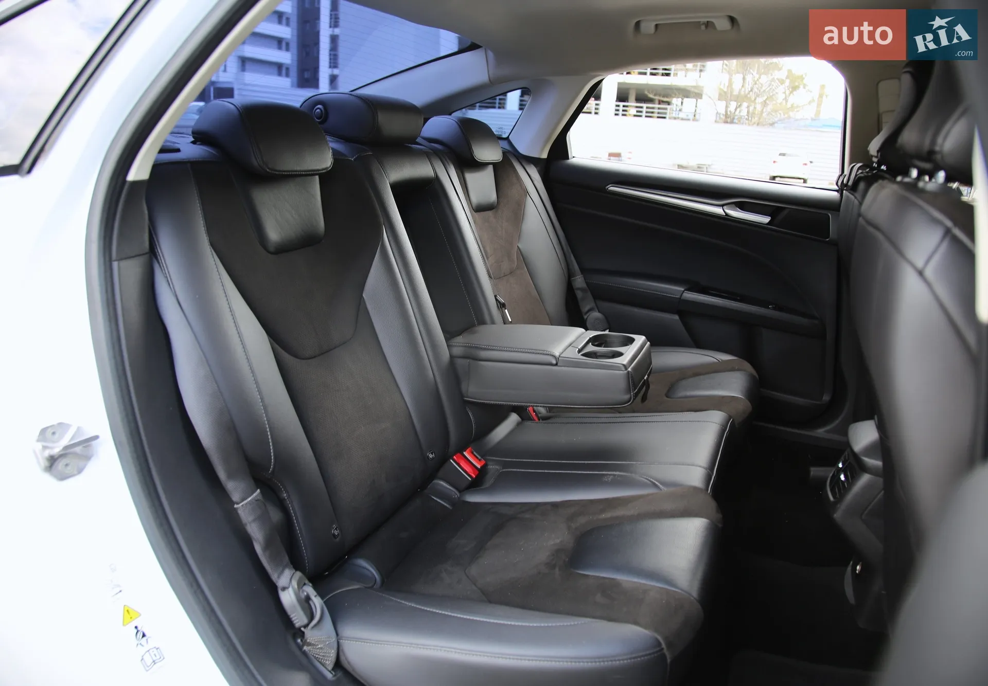 2016 Ford Mondeo - мініатюра 9