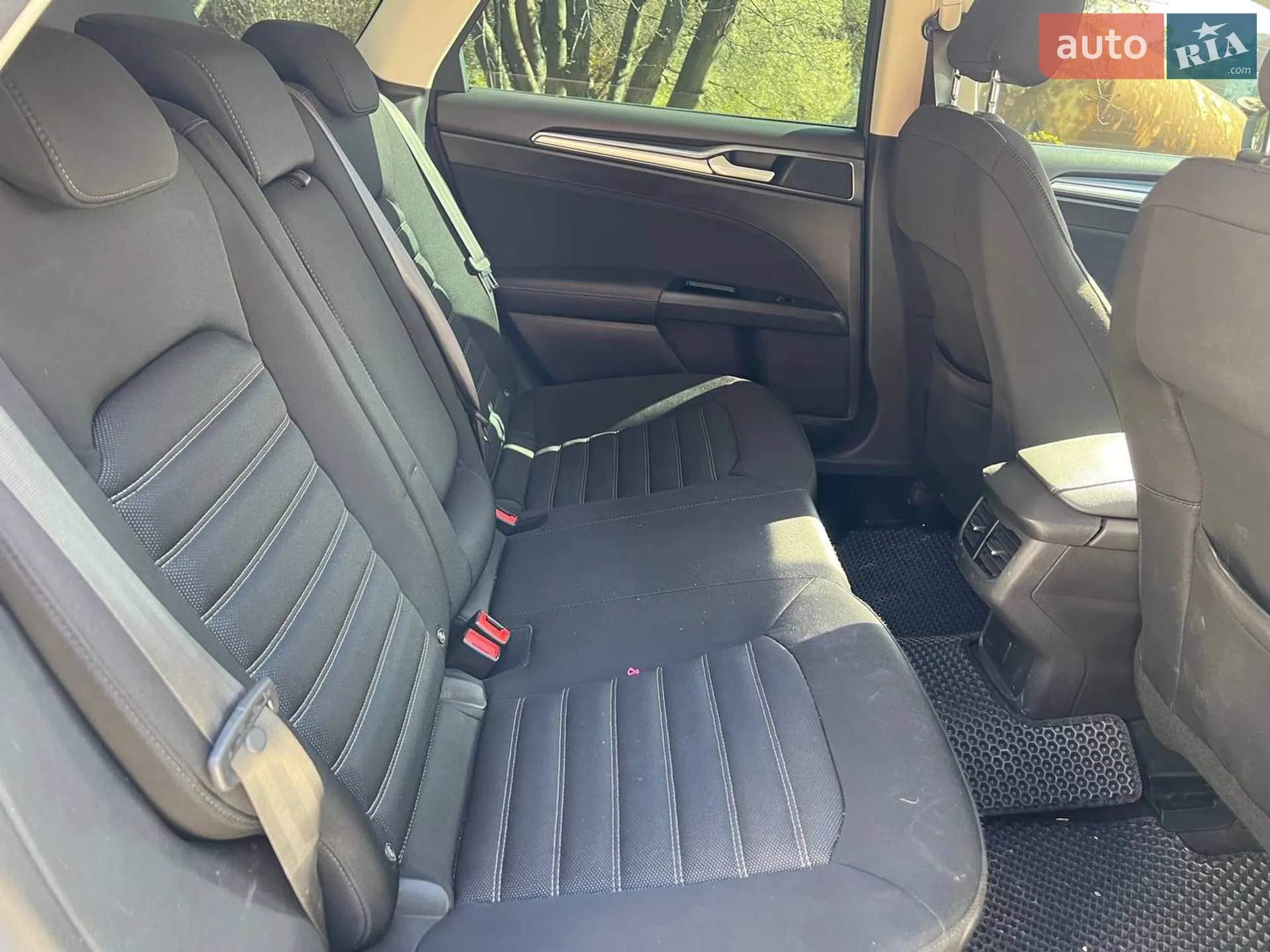 2019 Ford Mondeo - мініатюра 10