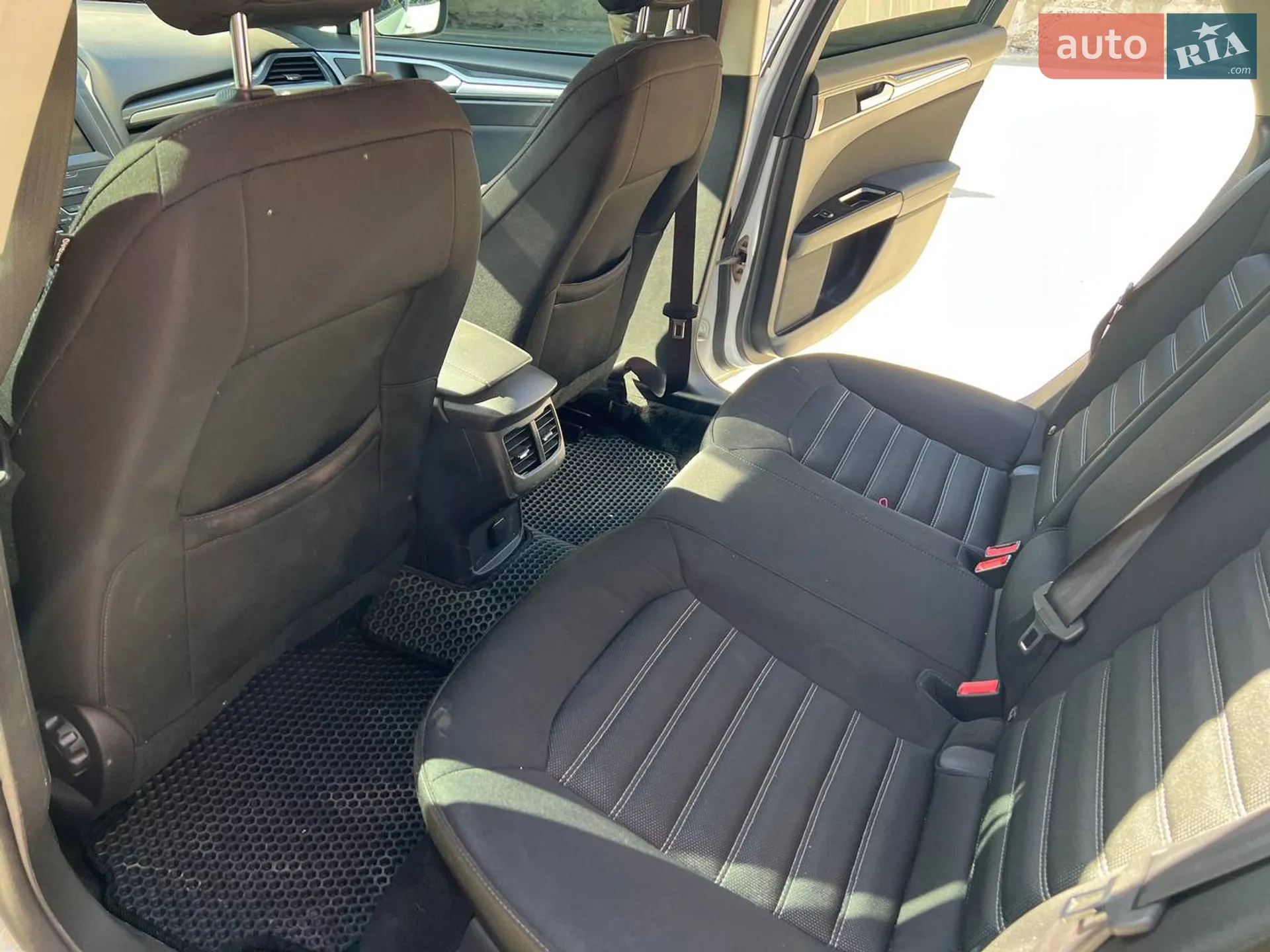 2019 Ford Mondeo - мініатюра 8