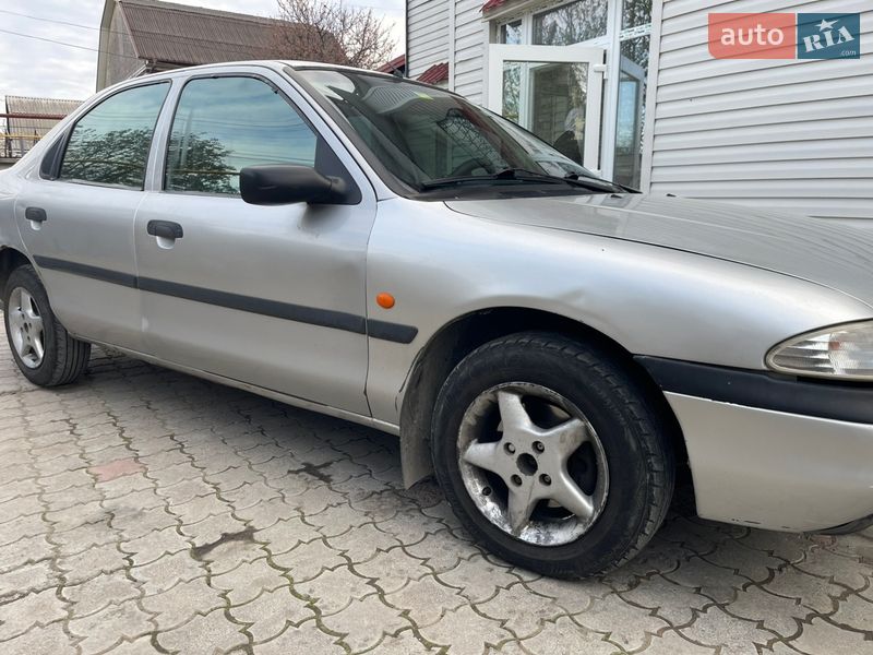 Лифтбек Ford Mondeo 1994 в Днепре