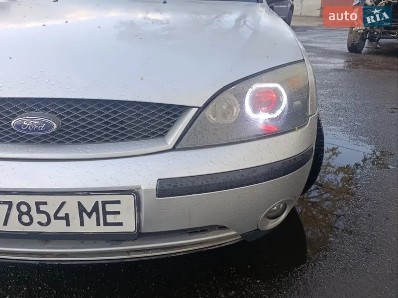 Ford Mondeo