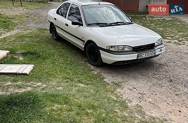 Седан Ford Mondeo 1993 в Львові
