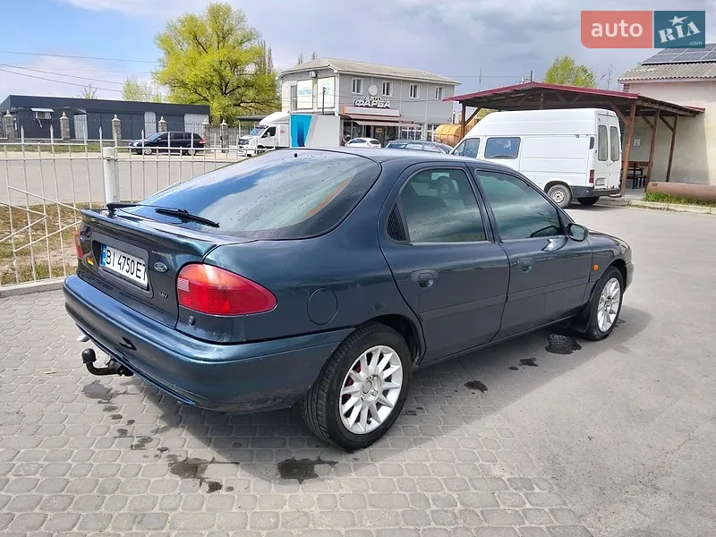Ford Mondeo 1994 VIN WF0AXXGBBARJ60861 фото оголошення 6 з 63