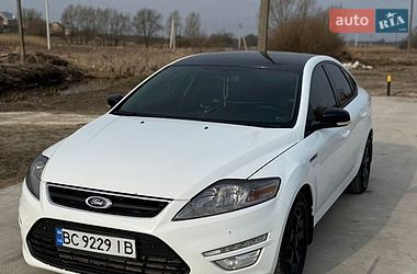 Седан Ford Mondeo 2013 в Куликове
