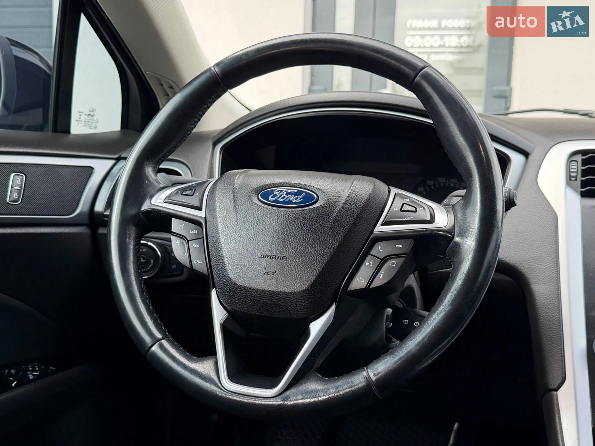 2018 Ford Mondeo - мініатюра 31
