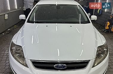 Лифтбек Ford Mondeo 2014 в Киеве