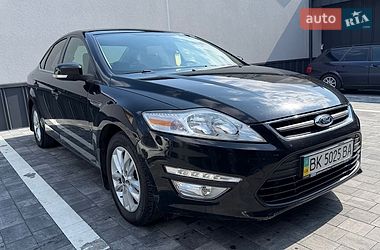 Седан Ford Mondeo 2012 в Ровно