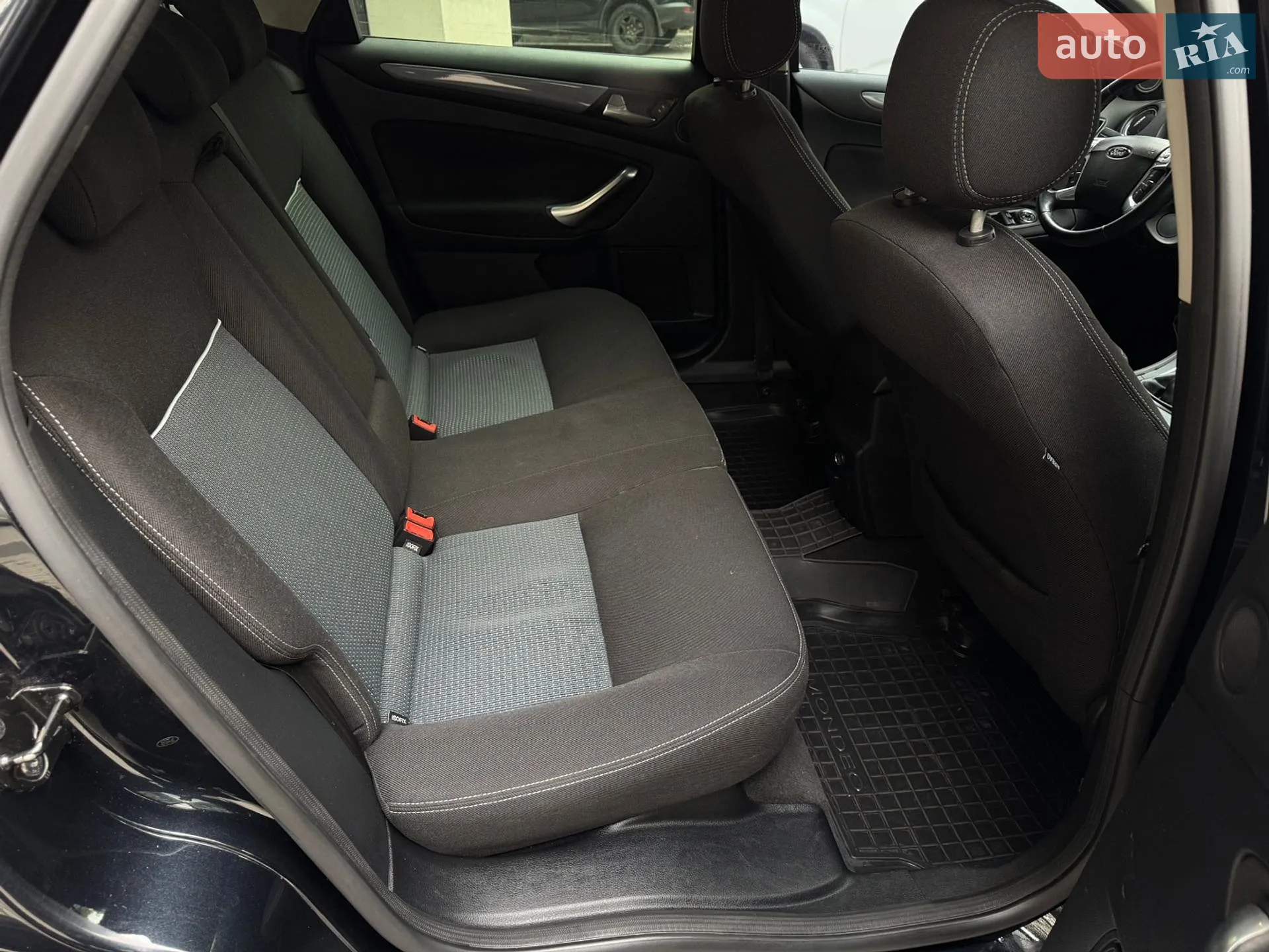 2011 Ford Mondeo - мініатюра 19