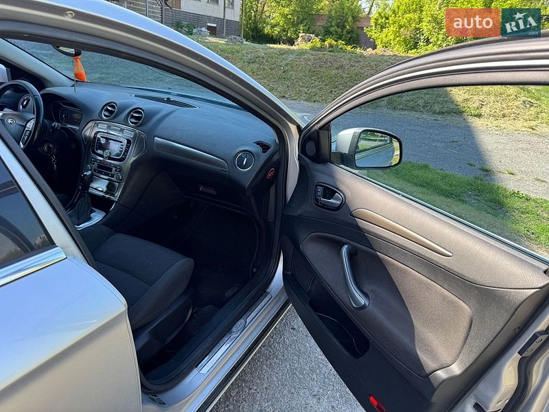 Седан Ford Mondeo 2008 в Переяславі