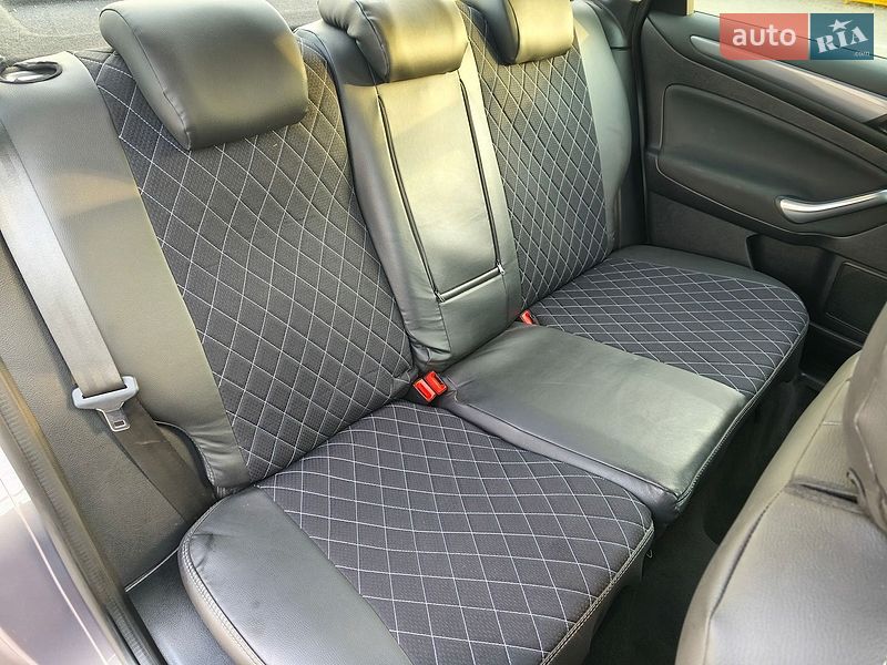 Седан Ford Mondeo 2011 в Козельщині