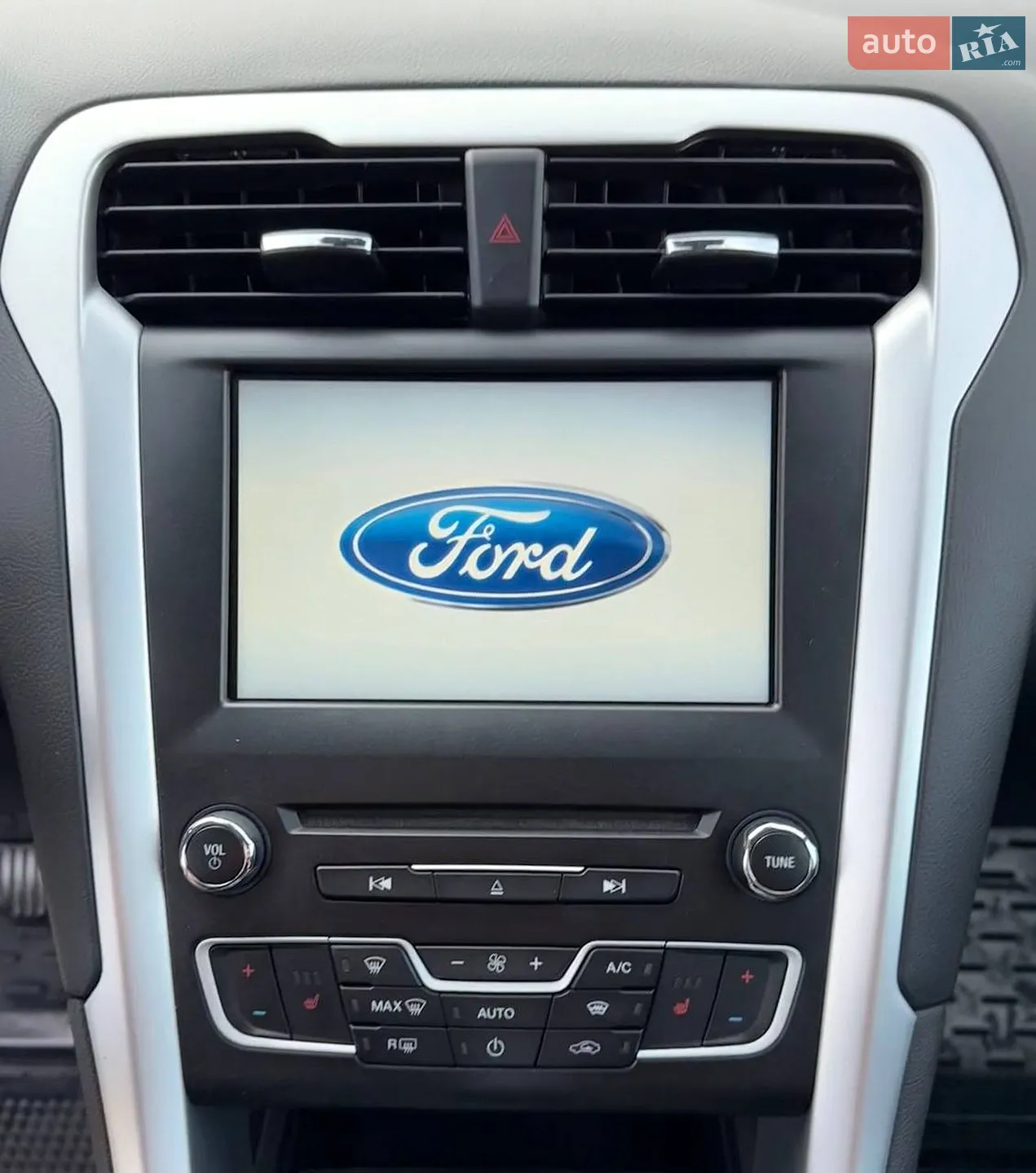 2014 Ford Mondeo - мініатюра 86