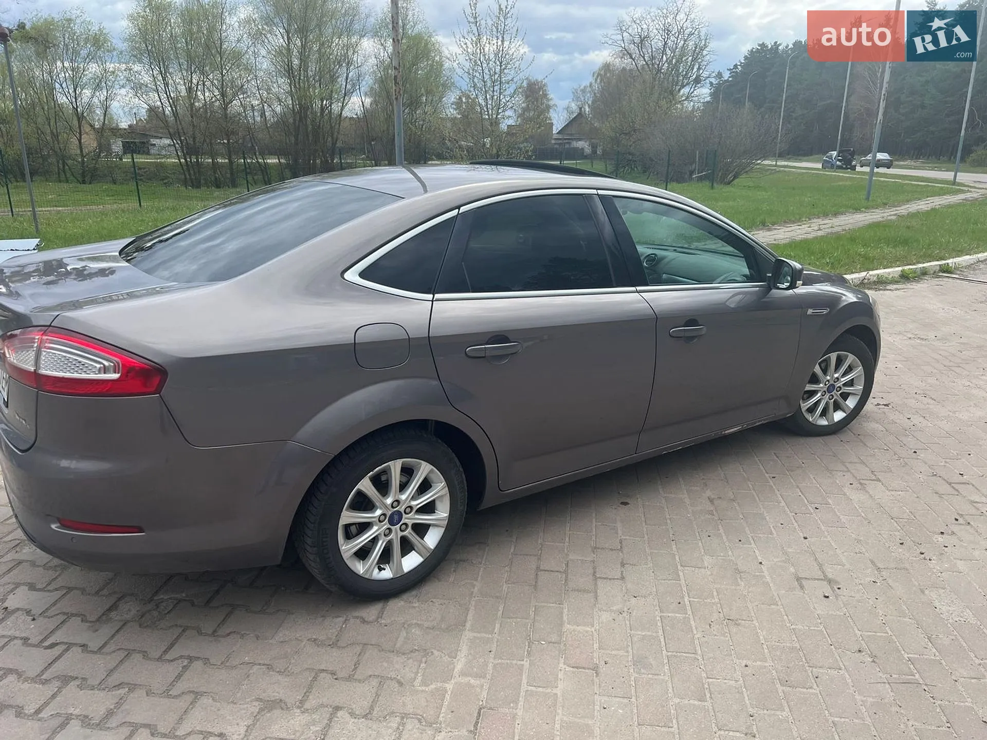 2010 Ford Mondeo - мініатюра 2